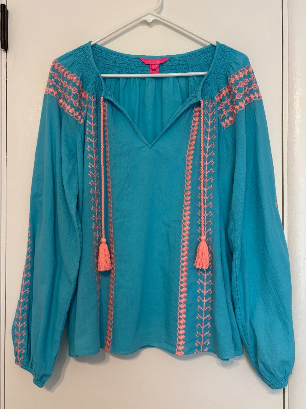 Lilly Pulitzer Women's Embroidered Smocked Lara Shirt Top Blouse L Blue/Coral